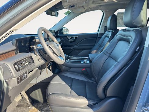New 2026 Lincoln Aviator Reserve w/ Illumination Package image 9