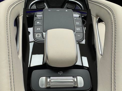 New 2025 Mercedes-Benz GLS 63 AMG 4MATIC image 20