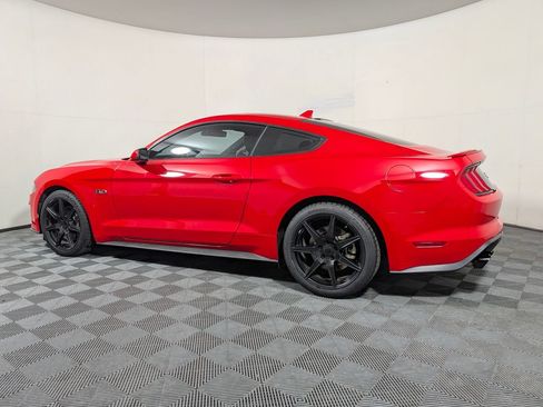 Certified 2022 Ford Mustang GT RWD image 5