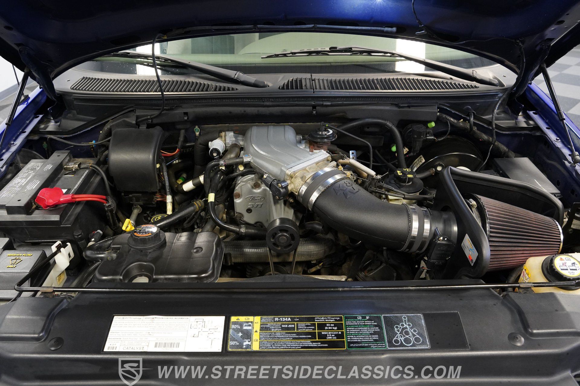 Used 2003 Ford F150 Lightning RWD image 3