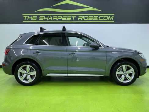 Used 2019 Audi Q5 Prestige AWD/4WD image 11
