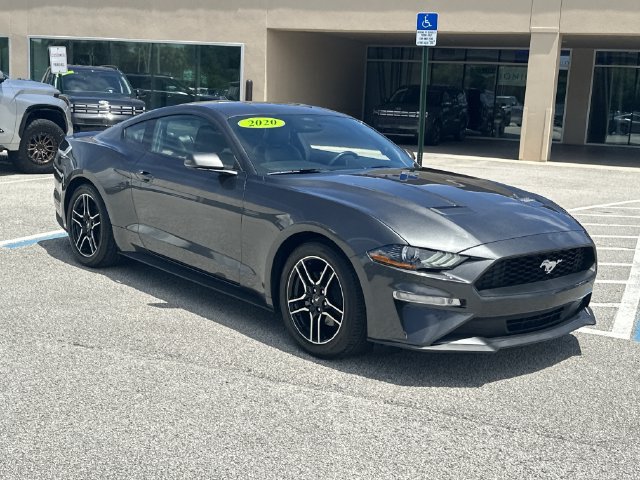 Used 2020 Ford Mustang Premium w/ Equipment Group 201A RWD image 4