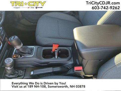 New 2026 Jeep Wrangler Sport S image 25