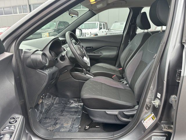 Used 2019 Nissan Kicks S FWD image 21