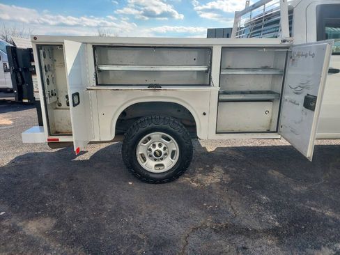 Used 2020 Chevrolet Silverado 2500 W/T w/ WT Fleet Convenience Package AWD/4WD image 9