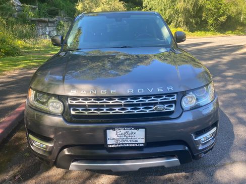 Used 2015 Land Rover Range Rover Sport HSE image 2