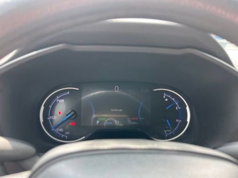 Used 2024 Toyota RAV4 LE AWD/4WD image 34