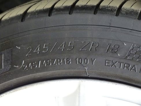 Used 2013 Jaguar XF image 35