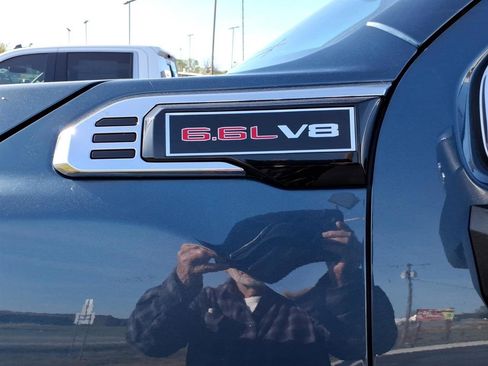 New 2026 GMC Sierra 3500 Denali w/ Denali Reserve Package AWD/4WD image 9