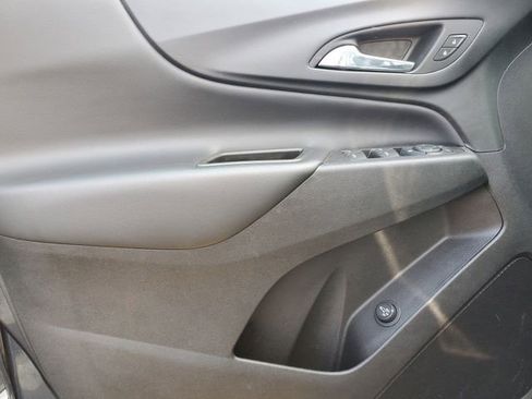 Certified 2022 Chevrolet Equinox LT FWD image 19