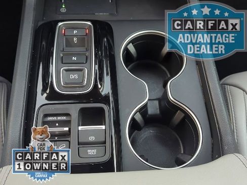 Used 2025 Honda Pilot Touring image 10