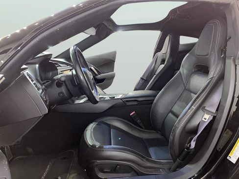 Used 2015 Chevrolet Corvette Stingray Coupe image 11