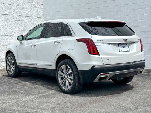 Certified 2023 Cadillac XT5 Premium Luxury AWD/4WD image 6