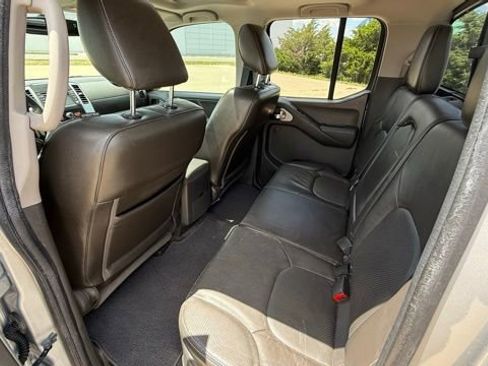 Used 2014 Nissan Frontier PRO-4X w/ Pro-4x Luxury Package AWD/4WD image 46