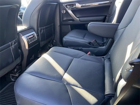 Used 2021 Lexus GX 460 Luxury w/ Sport Design Package image 21