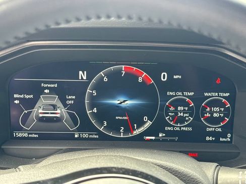 Used 2024 Nissan Z Performance w/ Floor Mat Package RWD image 15