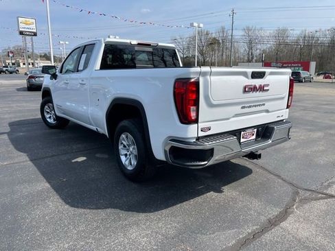 Used 2021 GMC Sierra 1500 SLE w/ Preferred Package image 5