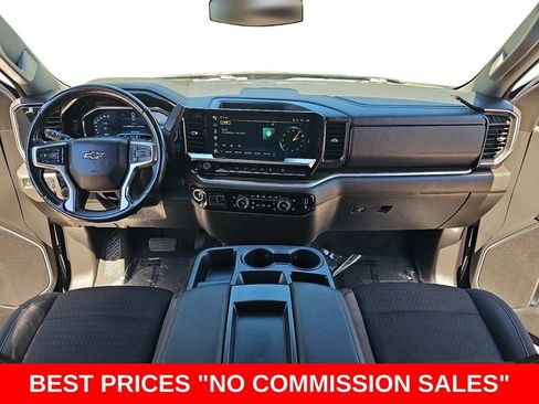 Used 2022 Chevrolet Silverado 1500 RST AWD/4WD image 9