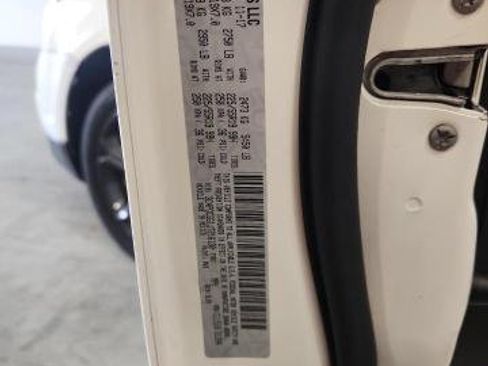 Used 2018 Dodge Journey Crossroad FWD image 17