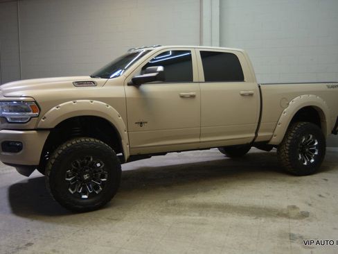 Used 2022 RAM 2500 Big Horn w/ Level C Equiment Group image 29