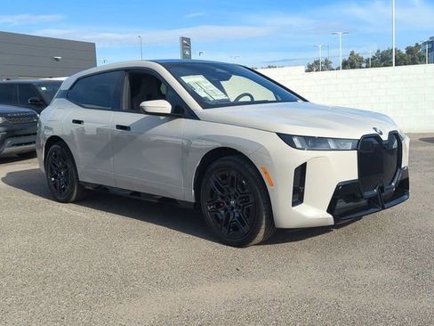 New 2026 BMW iX xDrive60 w/ M Sport Package image 4