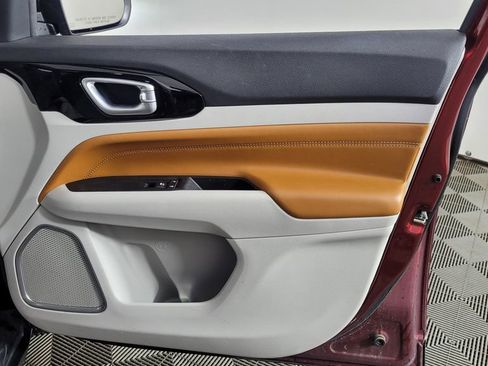 Used 2022 Jeep Compass Limited image 33