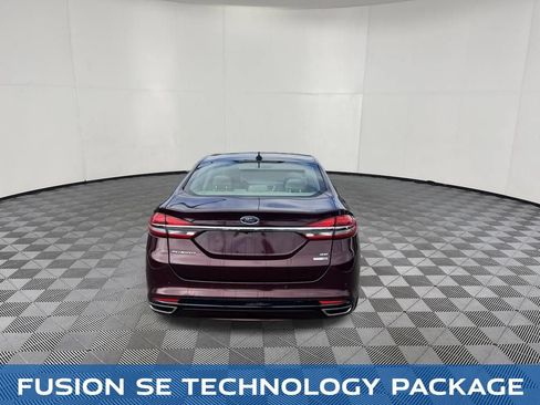 Used 2017 Ford Fusion SE w/ Fusion SE Technology Package AWD/4WD image 6