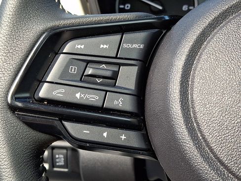 Certified 2025 Subaru Forester Premium image 22