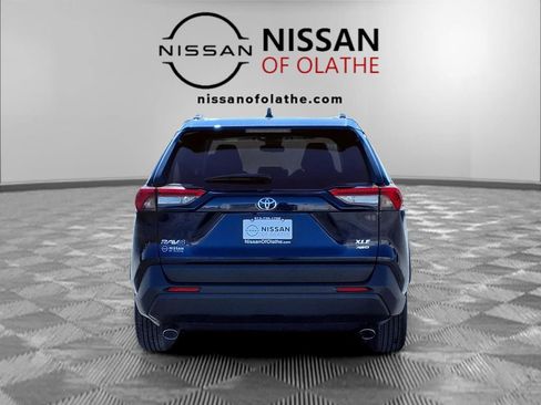 Used 2025 Toyota RAV4 XLE image 27