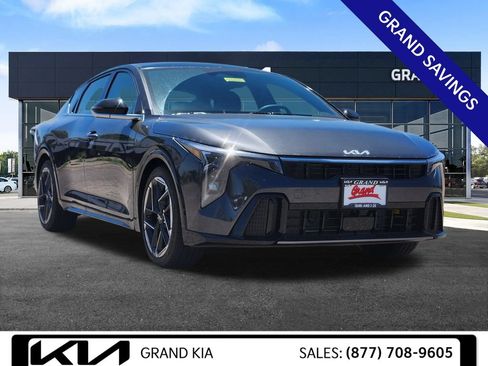New 2026 Kia K4 GT-Line w/ GT-Line Premium Package FWD image 2