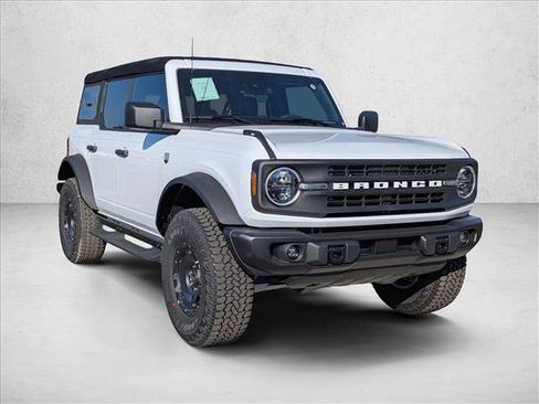 New 2025 Ford Bronco Big Bend w/ Black Diamond Package image 6
