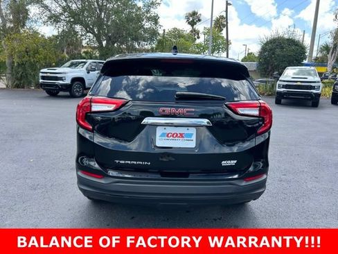 Used 2024 GMC Terrain SLE FWD image 5