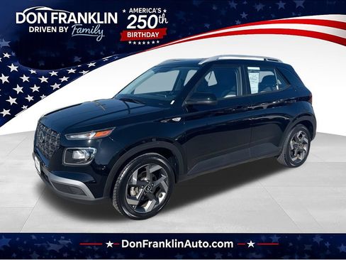 Used 2023 Hyundai Venue SEL FWD image 1