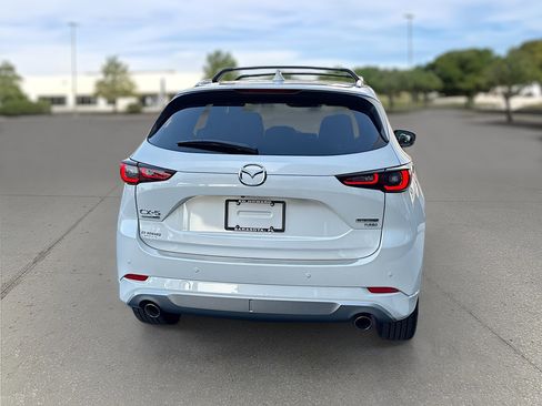 Certified 2025 MAZDA CX-5 Signature image 6