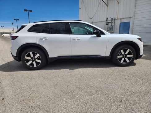 Used 2024 Honda Prologue Touring image 13