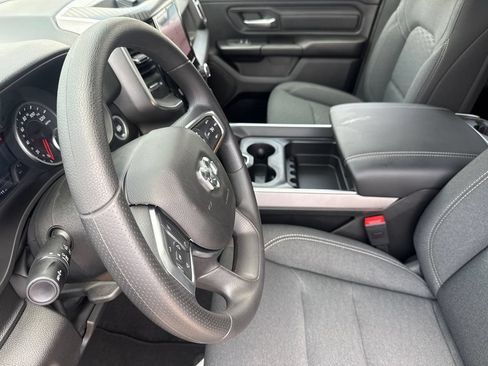 New 2026 RAM 1500 Express AWD/4WD image 19