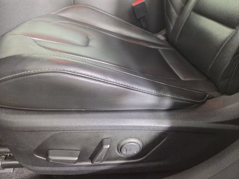 Used 2024 Hyundai Elantra Limited FWD image 30