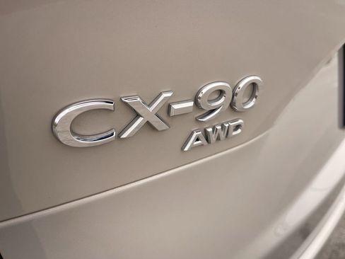 Used 2024 MAZDA CX-90 Plug-In Hybrid w/ Preferred AWD/4WD image 13