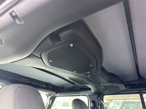 New 2026 Jeep Gladiator Sport image 21