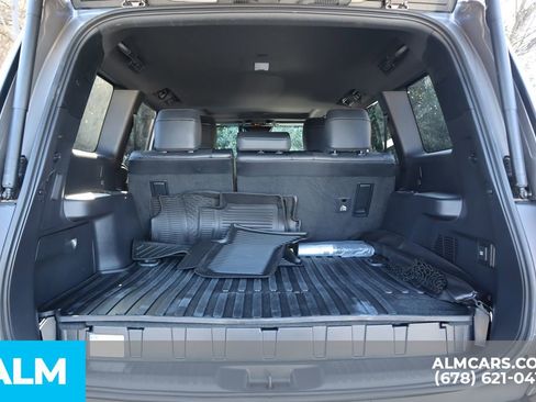 Used 2024 Toyota Land Cruiser image 27