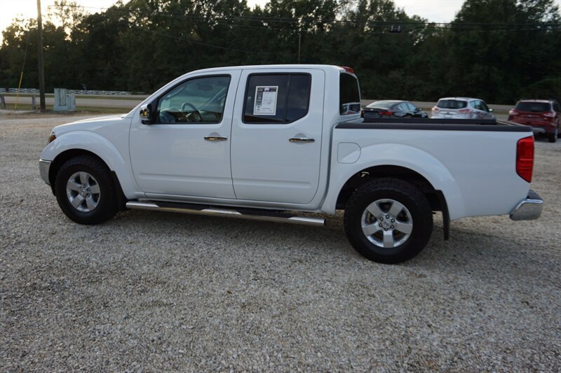 Used 2009 Nissan Frontier SE w/ SE Value Truck Pkg RWD image 13