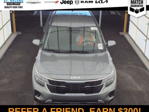 Used 2026 Kia Seltos LX AWD/4WD image 4
