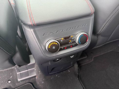 New 2026 Ford Explorer ST-Line w/ ST-Line Street Pack AWD/4WD image 33