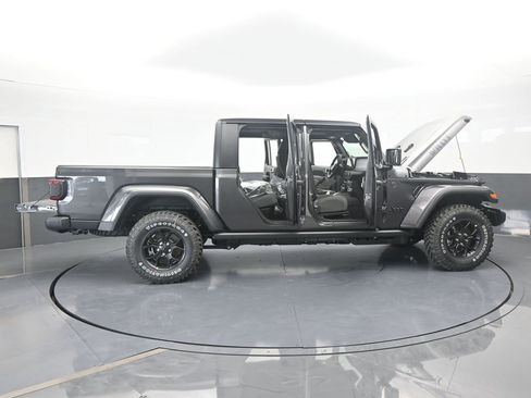 New 2026 Jeep Gladiator Willys image 65