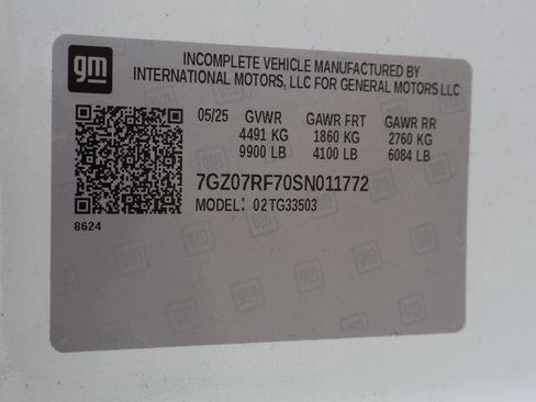 New 2025 GMC Savana 3500 w/ Power Convenience Package RWD image 26