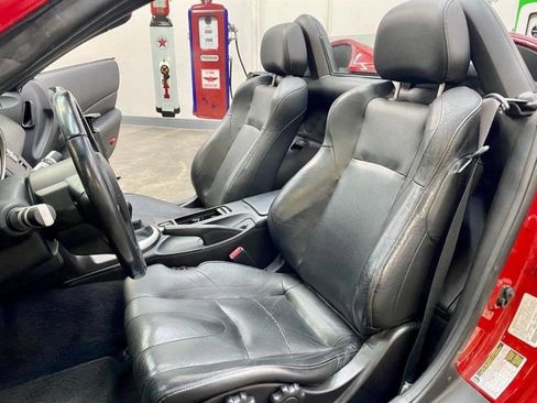 Used 2006 Nissan 350Z Touring image 6