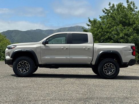New 2026 Chevrolet Colorado ZR2 w/ Technology Package AWD/4WD image 7
