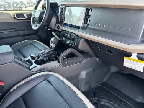 New 2026 Ford Bronco Big Bend w/ Black Diamond Package AWD/4WD image 23