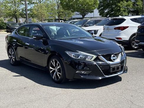 Used 2017 Nissan Maxima 3.5 SV FWD image 1
