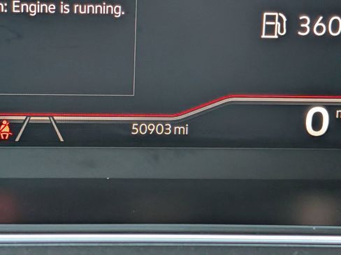 Used 2022 Volkswagen Tiguan SEL R-Line image 25